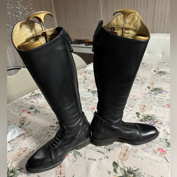 Tucci Harley Tall Boots - Picture 5 of 8